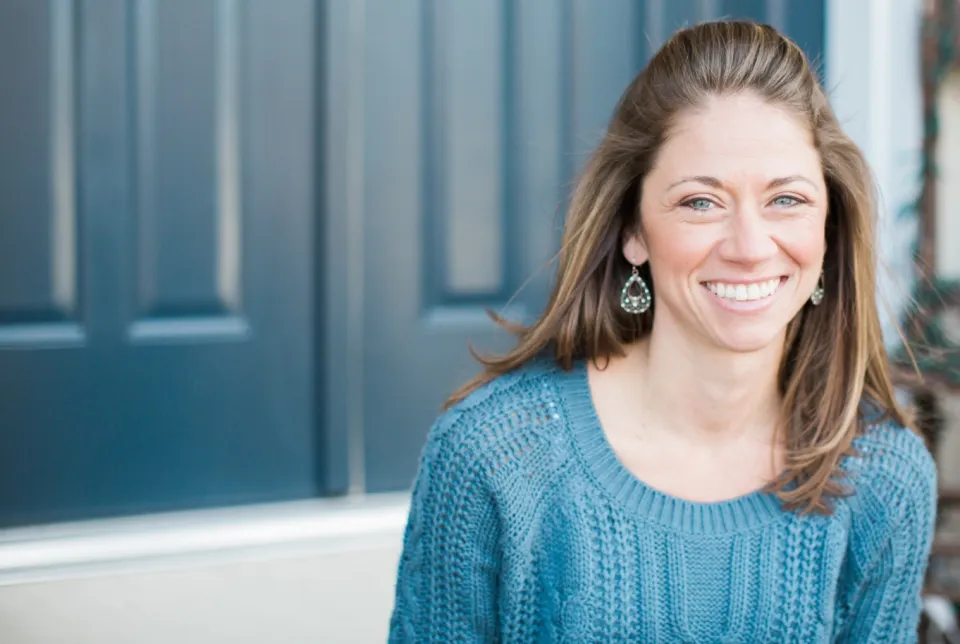 Nicole Iacovoni headshot