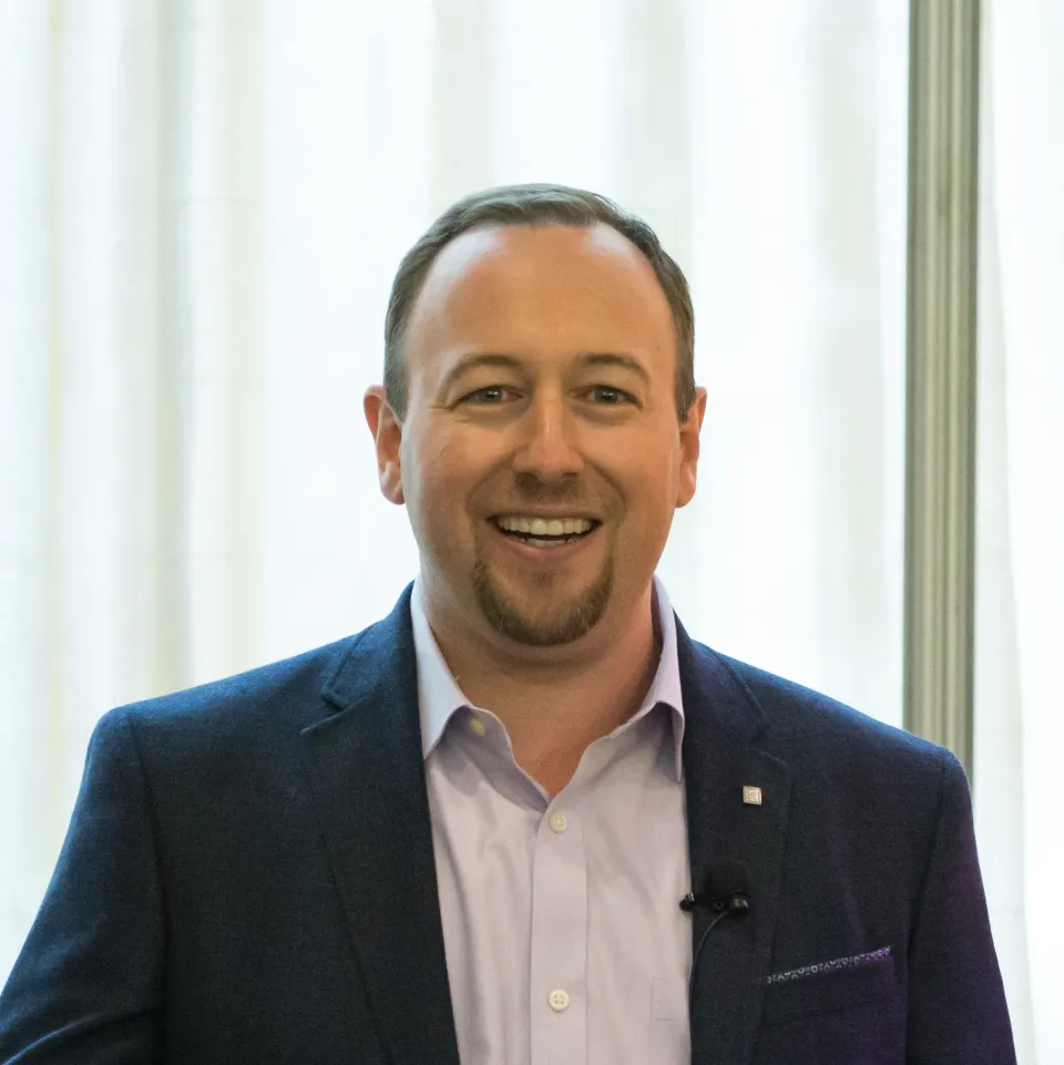The College Investor - Robert Farrington